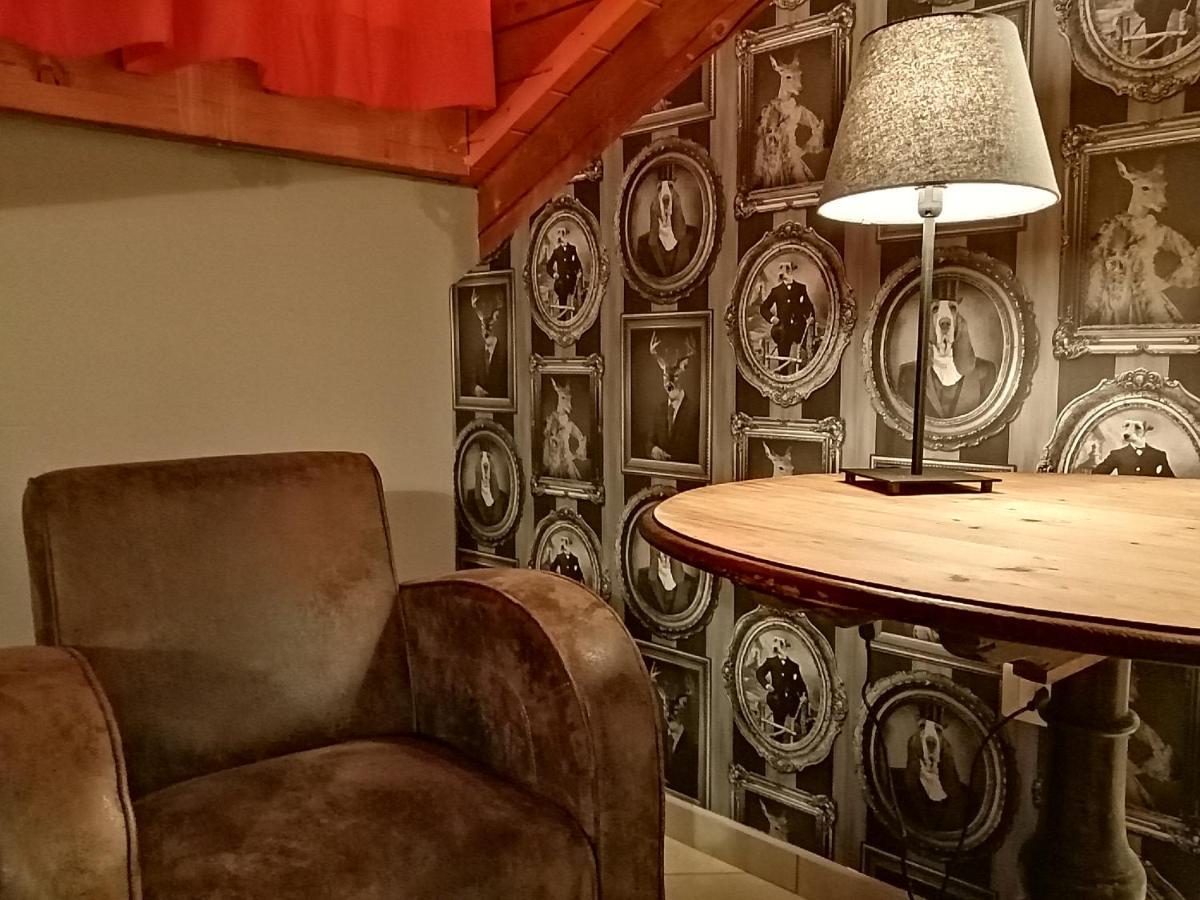 Auberge De La Gare - Dortoir & Ostello Hone Dış mekan fotoğraf