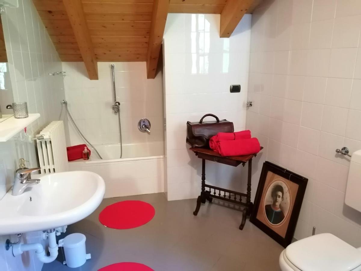 Auberge De La Gare - Dortoir & Ostello Hone Dış mekan fotoğraf