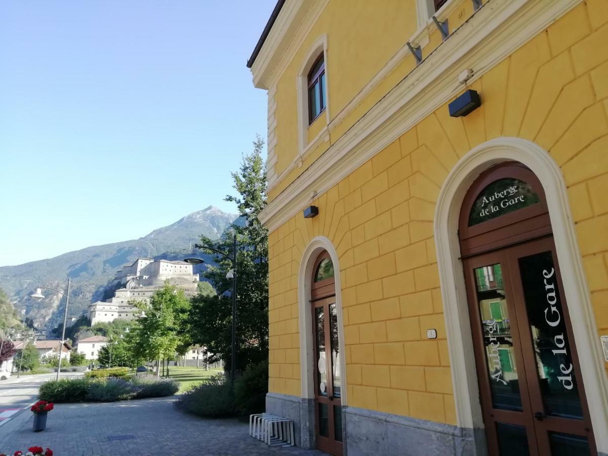 Auberge De La Gare - Dortoir & Ostello Hone Dış mekan fotoğraf