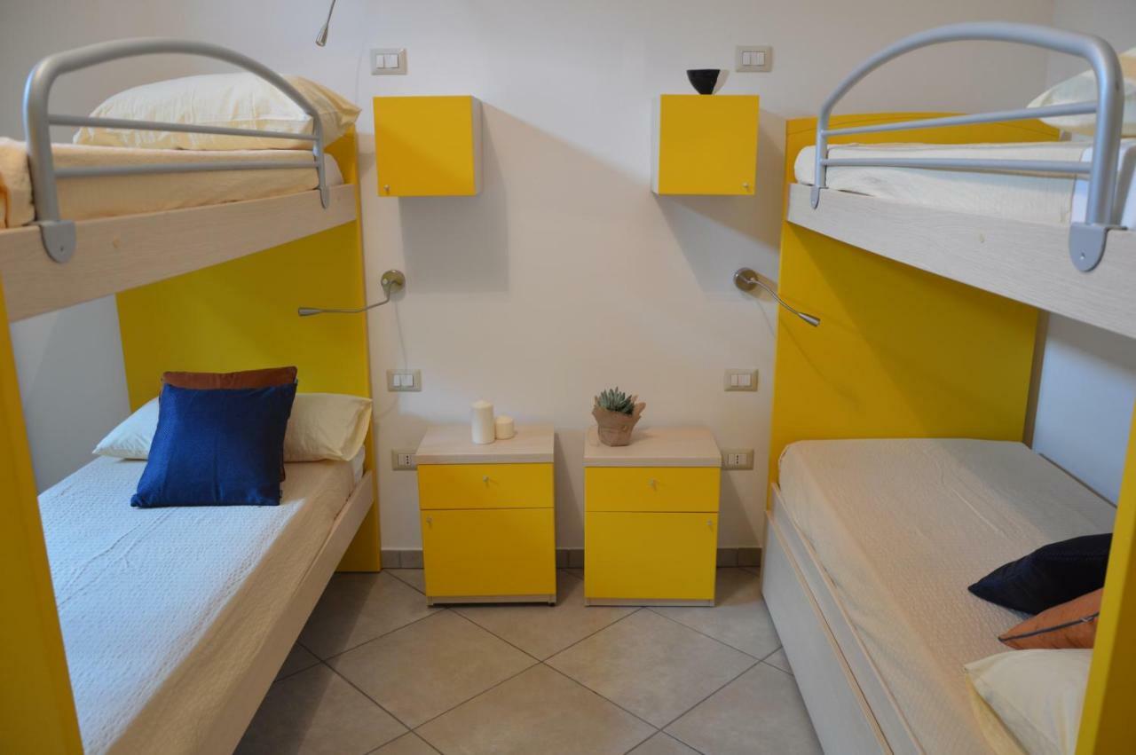 Auberge De La Gare - Dortoir & Ostello Hone Dış mekan fotoğraf